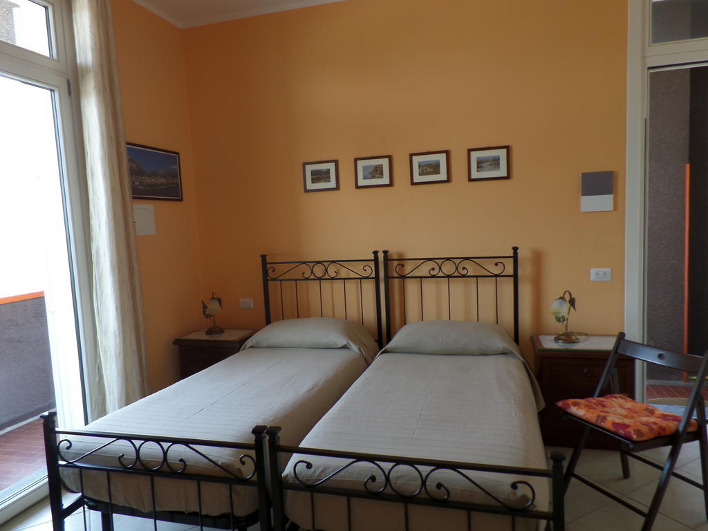 B&B Partenza Funivia Lecco Quarto foto